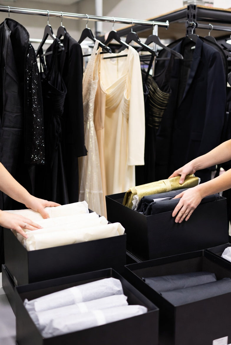 Preparacion logistica de prendas para boutiques